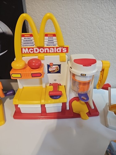 McDonalds Happy Meal Magic Snack Maker Hamburguesa Freír Bebida y Recarga LIMPIO - Imagen 4 de 17