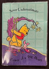 WINNIE THE POOH NEVER UNDERESTIMATE POWER OF A BIG 4X6 PHOTO ALBUM POCKETS