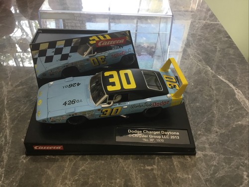 Carrera Evolution Dodge Charger Daytona 1970, No.30 1970 1:32 Slot Car