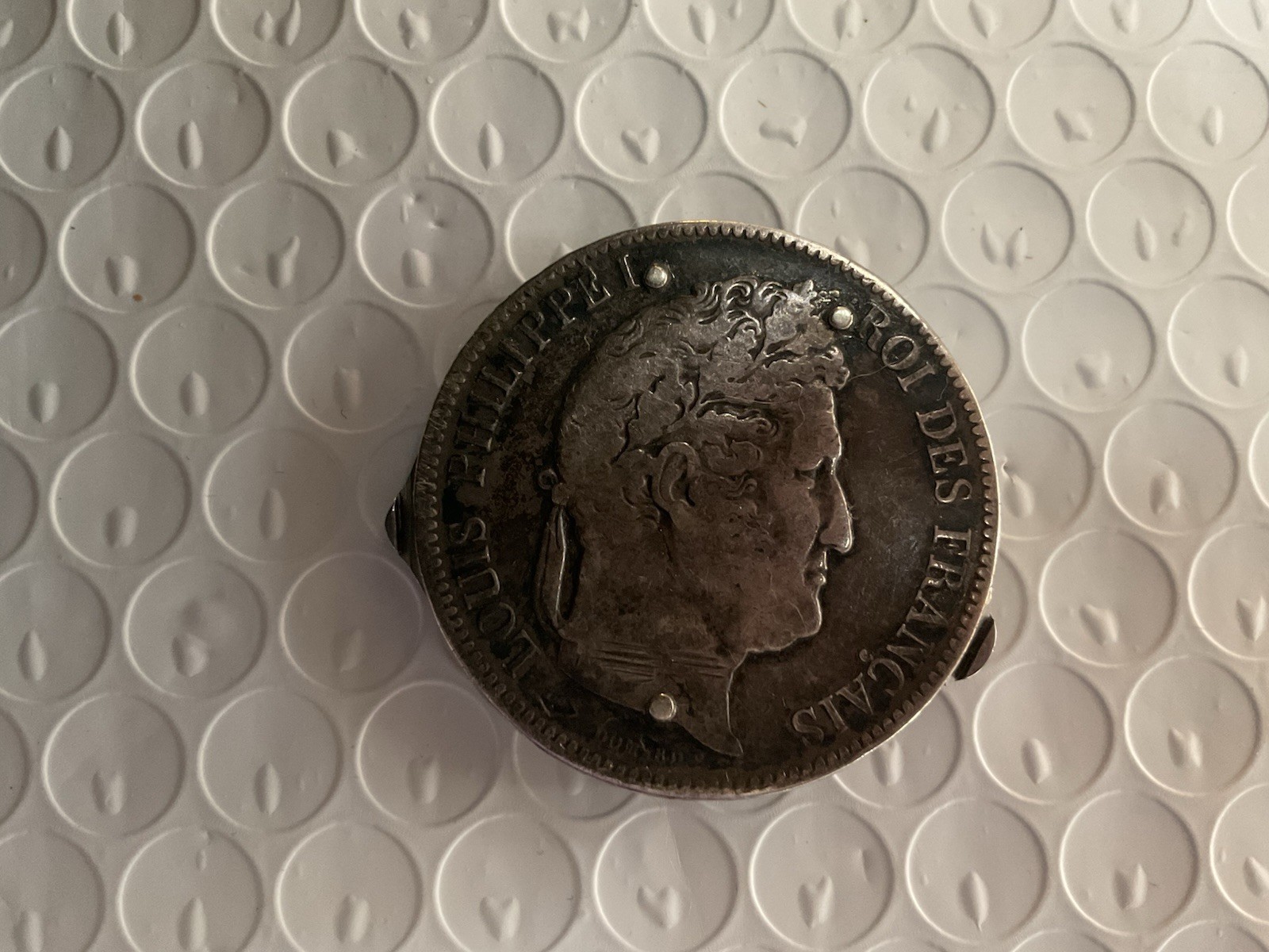 Picture 1 of 4