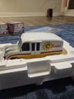 Picture 4 of 5