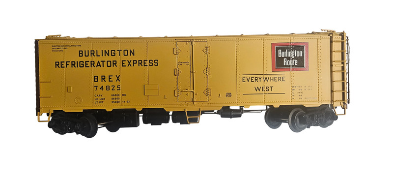 Burlington Steel Sided Reefer - Lionel 6-17339