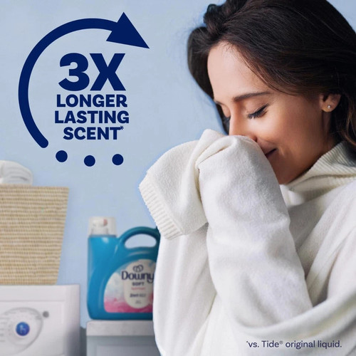 Líquido suavizante de telas Downy April Fresh, 140 fl oz, 190 cargas, compatible con HE - Imagen 4 de 5