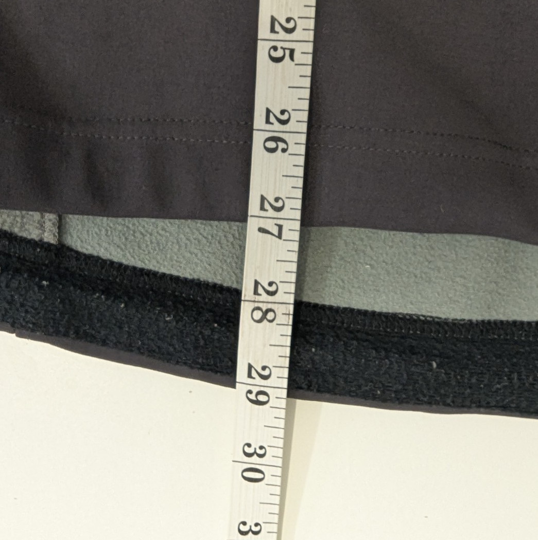 Mountain Hardware Softshell Jacket Gore Windstopp… - image 10