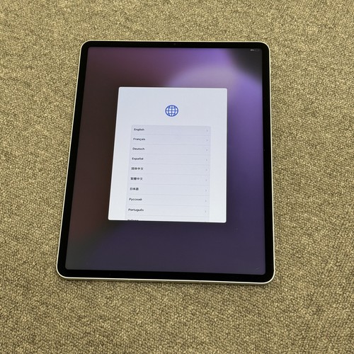 Apple iPad Pro 12.9in 5th Gen - 256GB - Silver (Unlocked) - Minor fault - Afbeelding 2 van 5