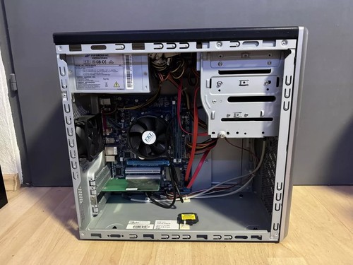 PC para juegos Gigabyte - i5-2320 - 8 GB RAM - 500 GB HDD - Windows 11 Pro - Imagen 3 de 5
