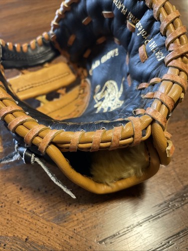Rawlings Mark McGwire Baseball Glove Mini Mitt Replica Of Gold Glove Award - Picture 10 of 13