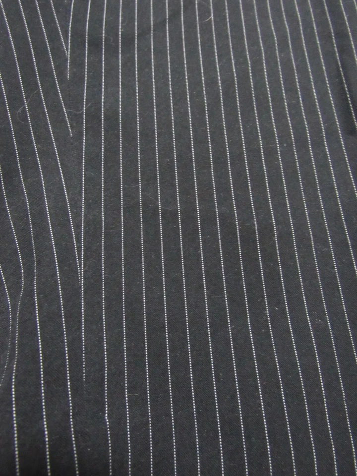 WORTHINGTON, BERMUDA MUJER NEGRO/BLANCO POLI FRONTAL PLANO RAYAS, TALLA 4 Foto 2 de 4