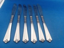 Lot of 6 Orleans Silver ORL31 Stainless Dinner Knives 8 1/2"