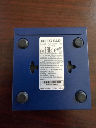  NETGEAR ProSAFE FS105v3 5 PORT FAST ETHERNET SWITCH - Picture 2 of 5