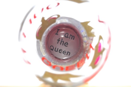 Lolita Glasses / Gotta Love Beer "Queen" 22oz Pilsner Glass PIL-5580E - Imagen 6 de 8