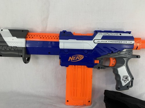 Nerf N-Strike Elite Alpha Trooper CS-12 Blaster mit Weste - Bild 2 von 9