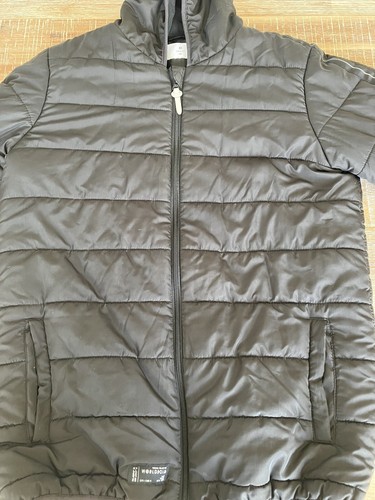 Youth Boys Black Puffer Jacket Size 16 Target Hood Pre-Owned Winter - Picture 6 of 8