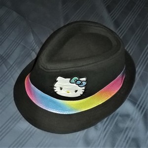 hello kitty fedora