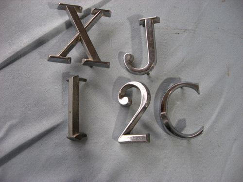 Jaguar XJ12C S2 REAR Trunk deck LID chrome XJ12C METAL OEM 5 Emblems lettering - Picture 1 of 3
