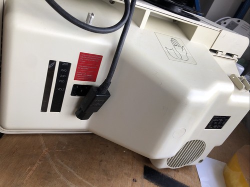 Eumig R 2000 Instaprojection SUPER 8 8MM PROIETTORE CINEMA R2000 (assistenza) - Foto 4 di 5