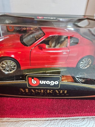 BURAGO 1998 MASERATI 3200 GTGOLD COLLECTION COD3341 1/18 SCALE NIB - Picture 12 of 12