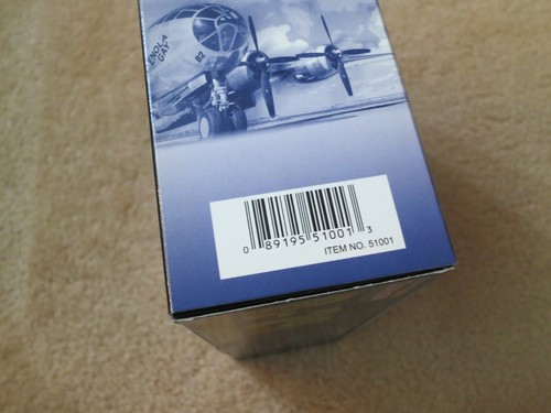 Dragon Wings 1:144 Warbird Serie B-29 Superfortress 509th ENOLA GAY Diecast NUEVO - Imagen 4 de 15