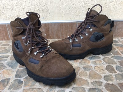 nike hiking boots uk