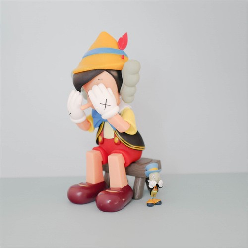 US-Verkäufer - Kaws Medicom Spielzeug ""Disney: Pinocchio & Jiminy Cricket"" Figuren. Spielzeug - Bild 2 von 3
