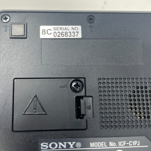 Sony Cube ICF-C1PJ Clock Radio AM/FM Nature Sounds & Projection w/Power Adapter - Picture 15 of 15