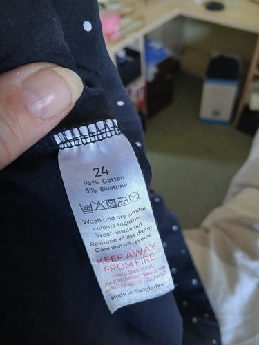brand new black polka dot leggings size 24 - Picture 5 of 5