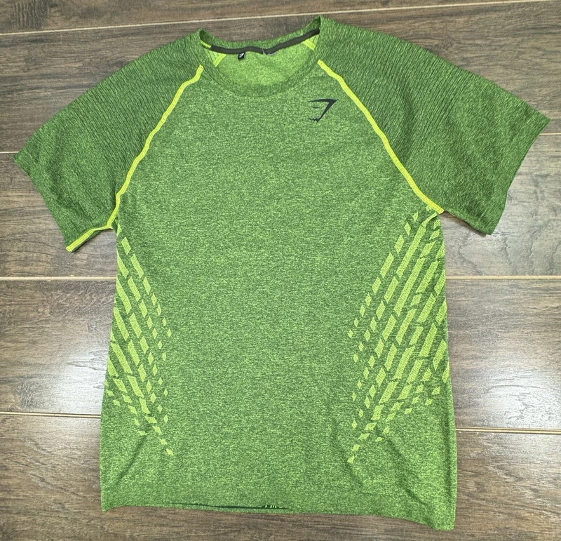 gymshark seamless ventilation perforation athletic shirt