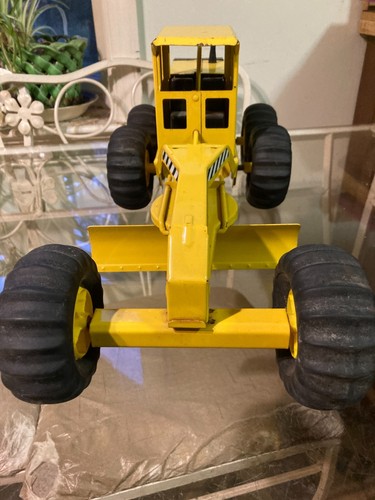 Tonka Pressed Steel Yellow Road Grader Construction Vehicle nice condition - Picture 3 of 4