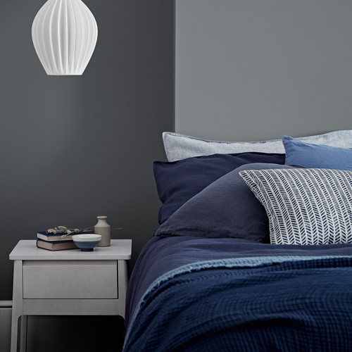 Crown Paint Matt  Emulsion Walls & Ceilings 2.5L All Colours - Picture 100 of 796