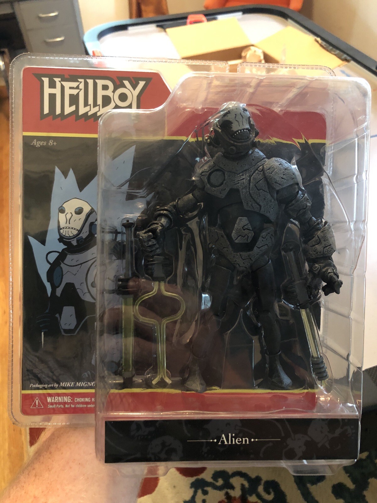Mezco Toyz Hellboy Comic Book Action Figure - Alien - UNOPENED Mezco Toyz Hellboy Comic Book Action Figure - Alien - UNOPENED