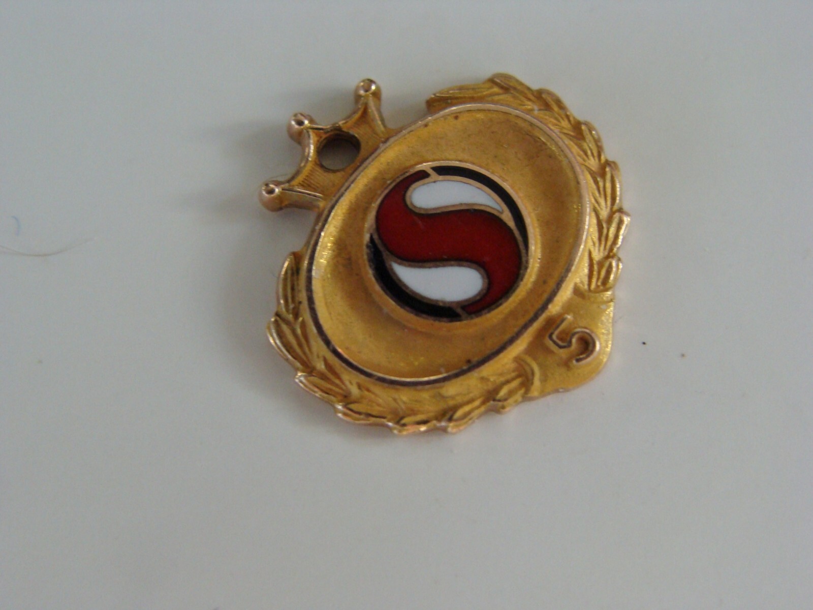 Picture 3 of 15