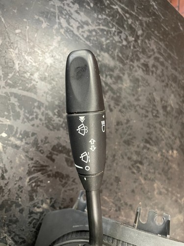 05-10 Challenger/Charger/300/Magnum Turn Signal&Wiper Multifunction Switch Bezel - Picture 3 of 20