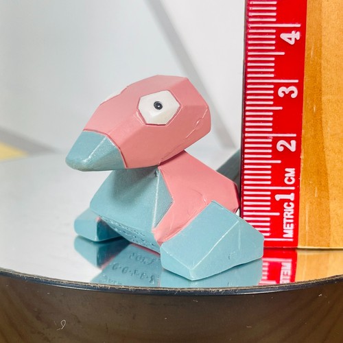 Vintage Porygon Pokemon 1990s Tomy Nintendo CGTSJ Collectible Mini Action Figure - Picture 6 of 7