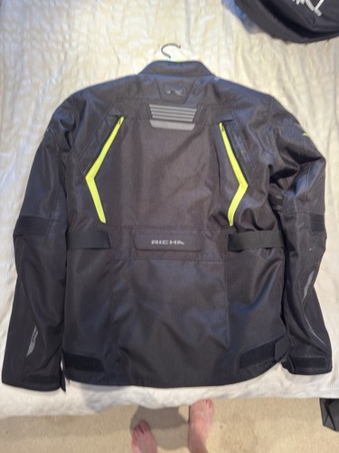 Richa Axel Waterproof Textile Motorcycle Jacket - Black / Fluo - Picture 5 of 5