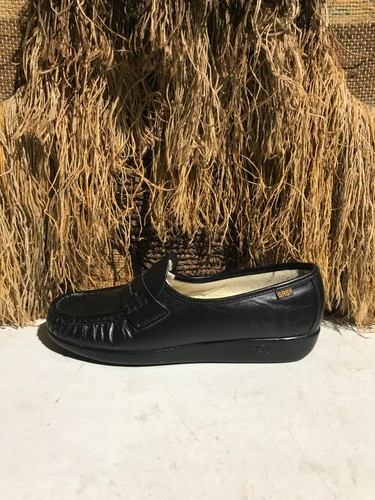 SAS Tripad Women's  Black Leather Slip On Arch Support Comfort Loafers Size 9 - Picture 1 of 8