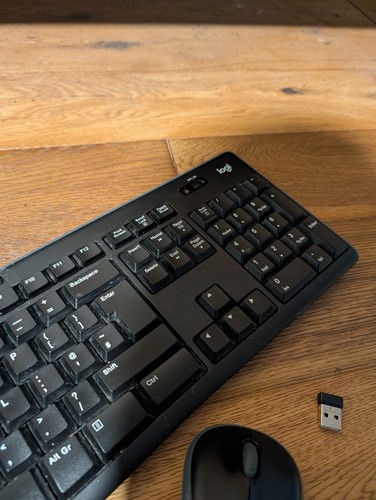 Logitech MK270 Kabellose Maus und Tastatur Combo - Bild 3 von 8