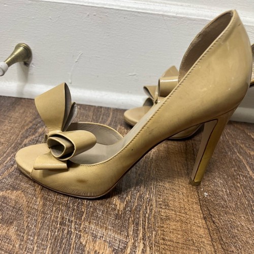 Valentino Garavani D’Orsay Couture Nude Patent Leather Bow Peep Toe Heels 7 - Picture 3 of 16