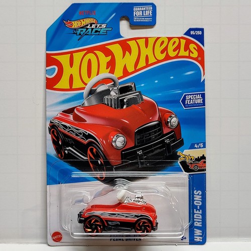 Hot Wheels Pedal Driver 2025 Regular Treasure Hunt š„ Case D in Red w/ Protector - Picture 2 of 5