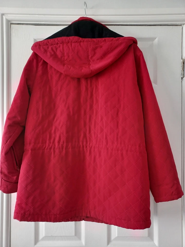 Pacific Trail red fleece lined hooded jacket - size M (14) - Image 2 of 4