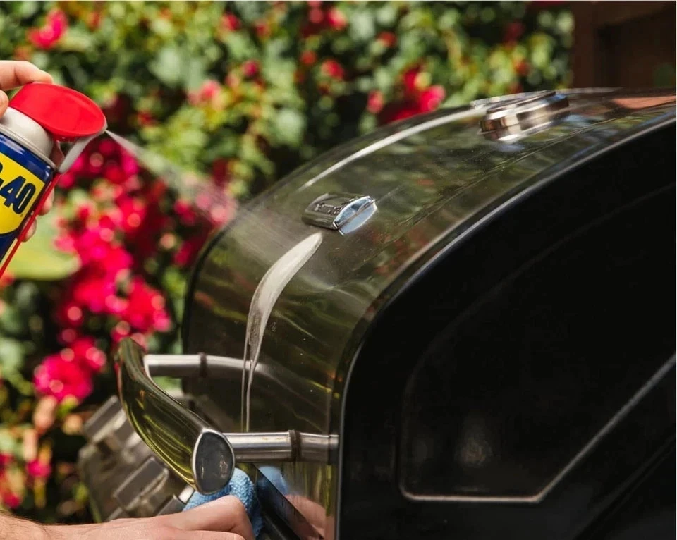 Producto multiusos WD-40 con aerosoles de pajita inteligentes de 2 vías, paquete de 12 OZ Foto 3 de 4