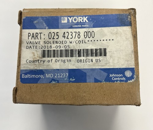 York 025-42378-000 Solenoid Valve W/Coil. New - Picture 2 of 5