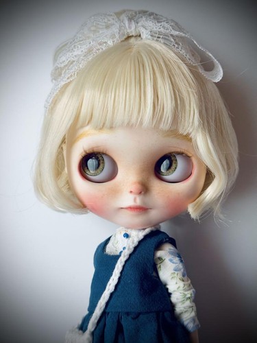 Set Completo Personalizzato Blythe Icy Doll Pelle Bianca Occhi di Vetro - Foto 10 di 14