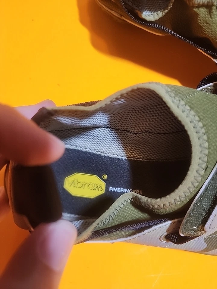 Vibram Five Fingers 23W5502 SPYRIDON EVO verde/camuflaje - talla 8-8,5 para mujer  Foto 4 de 4