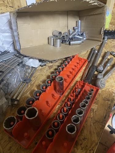 SK socket set vintage Lot 65 Pieces 1/2 -3/8-1/4 With Ratchets and More USA 🇺🇸 - Imagen 10 de 11