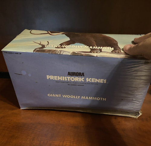 Aurora 1972 Prehistoric Scenes Giant Woolly Mammoth Model Kit Factory Sealed - Picture 10 of 10