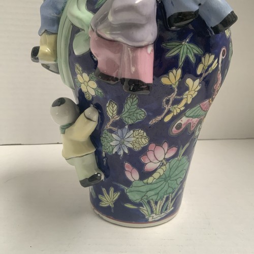 VTG 11” Chinese Fertility Vase, 7 Climbing Boy Children, Floral & Very Dark Blue - Picture 21 of 24