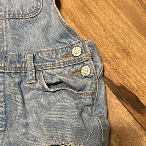 Girls Old Navy 5 Pocket Denim Overalls Cutoff Shorts Size M/8 - Picture 3 of 7