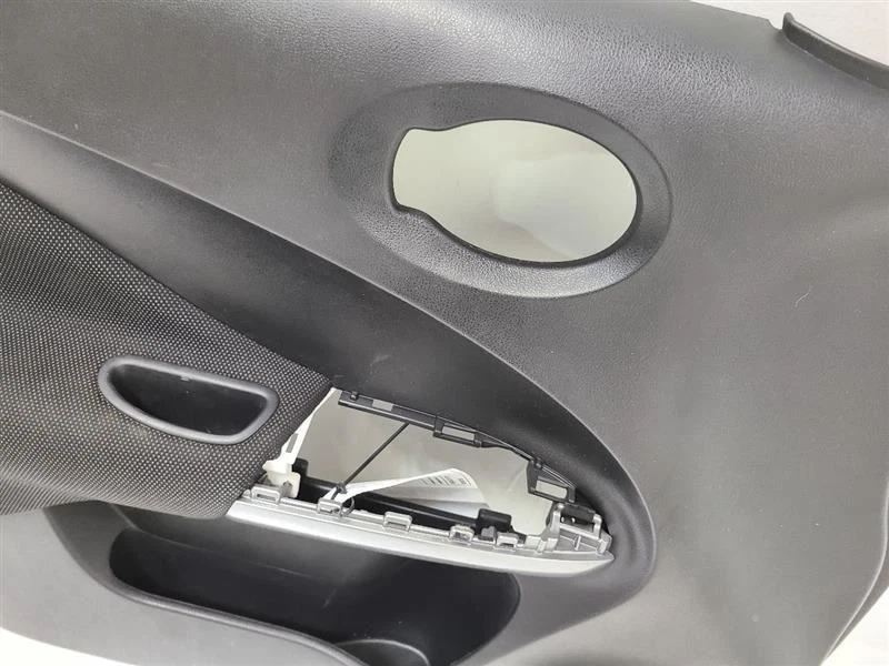 2011-2017 NISSAN JUKE LH FRONT LEFT DOOR TRIM PANEL 809014DS0A    - Изображение 3 из 4