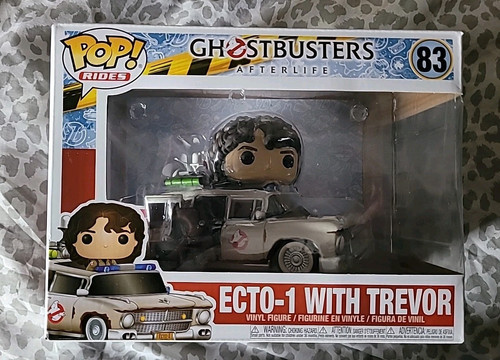 Funko POP Ride Super Deluxe Movies: Ghostbusters Afterlife - Ecto 1 with Trevor - Picture 1 of 5