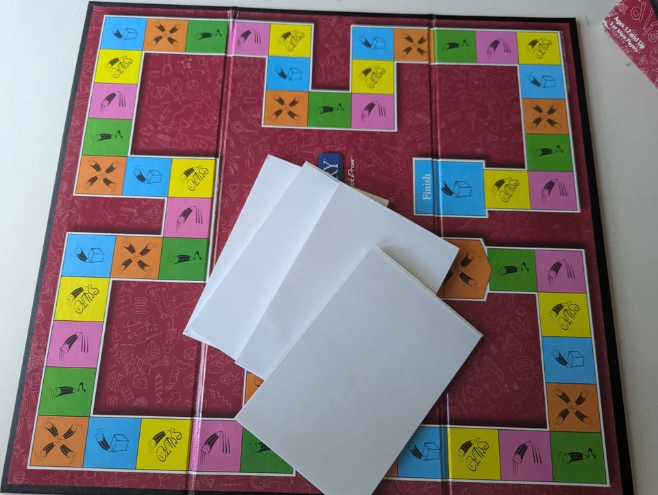 Pictionary Board Game 15th Anniversary Edition 1985-2000 Challenge Die: No Instr - Image 4 of 4